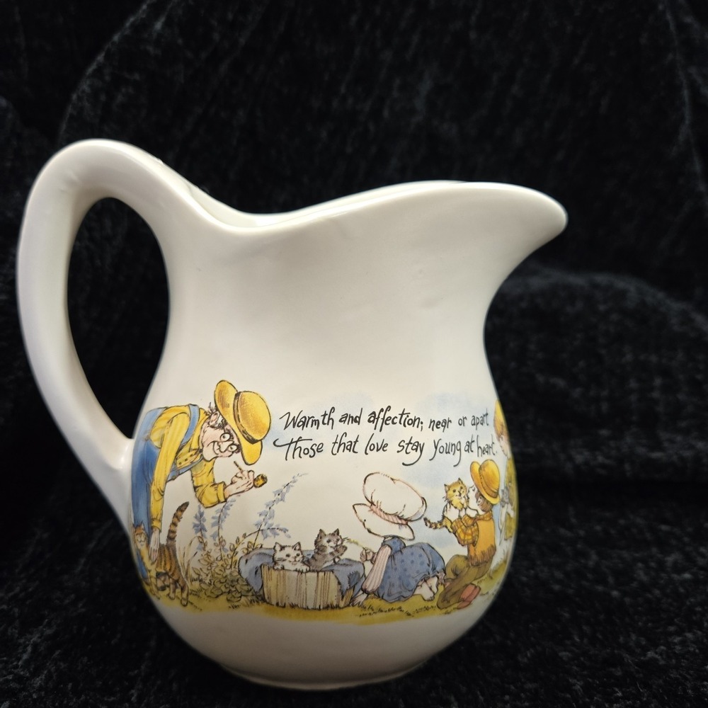 Vtg McCoy Pottery *Warmth & Affection* Cottagecore Mini Pitcher 4x4 Grannycore
